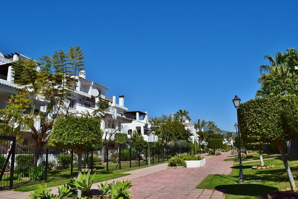 Apartamentos Y Casas Serinamar Marbella El Angel Exterior photo